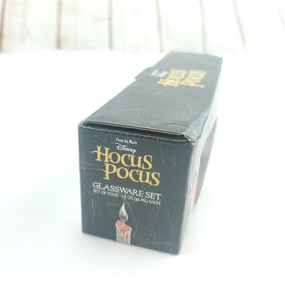 Disney Hocus Pocus Silver Buffalo 1.5 oz (44 ml) Mini Shot Glassware Set of 4 - Picture 4 of 10